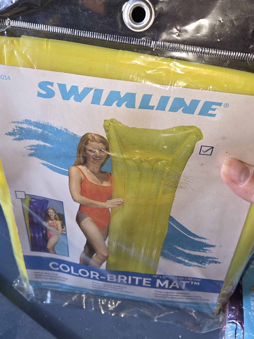 SWIMLINE Yellow Inflatable Color-Brite Mat